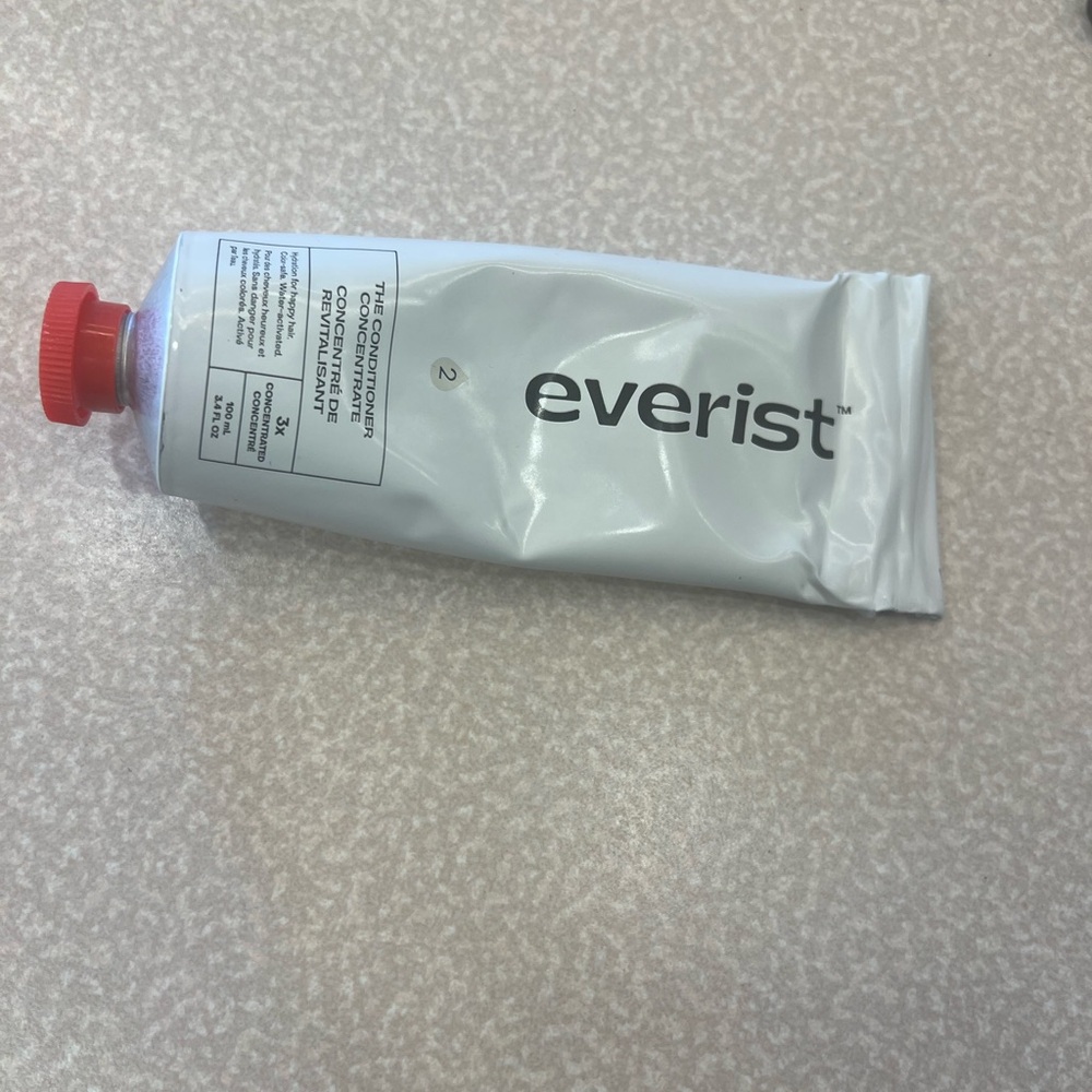Everist White Conditioner Concentrate - Hydrating Hair Treatment - Picture 4 of 4